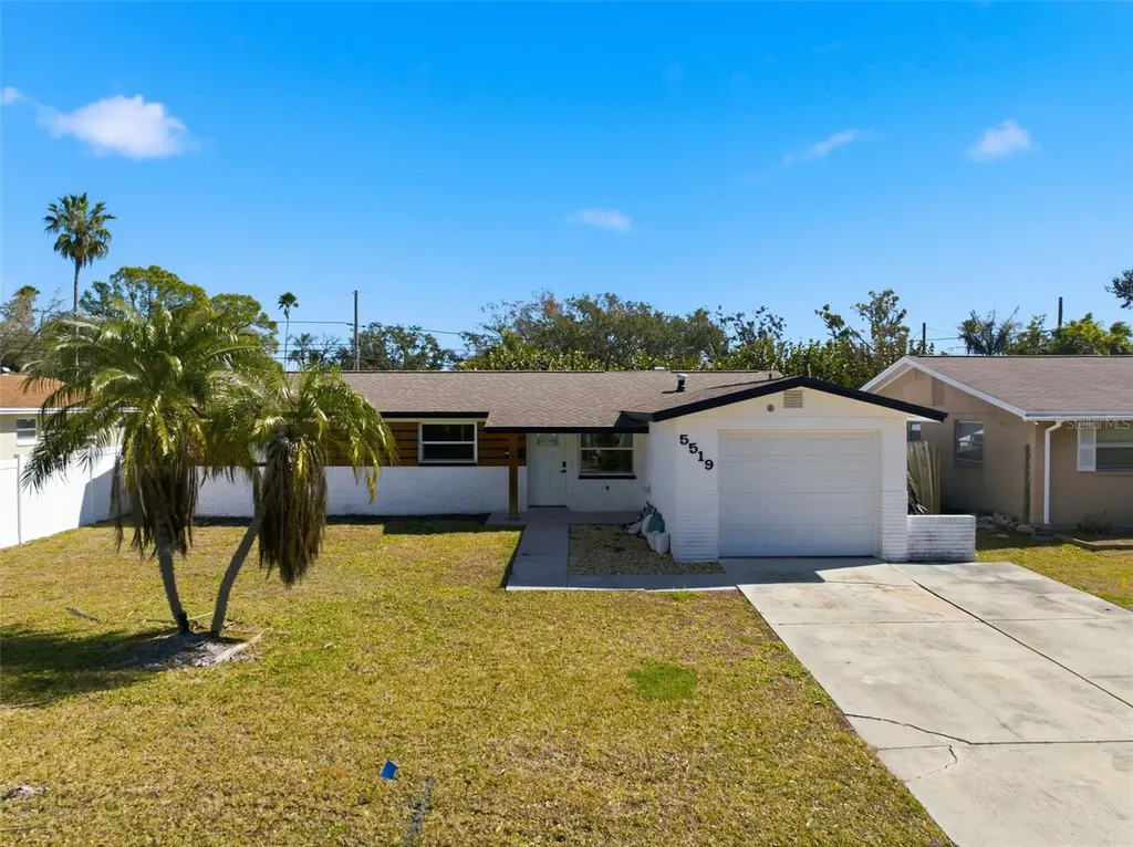 5519 Denver Street NE St Petersburg FL 33703