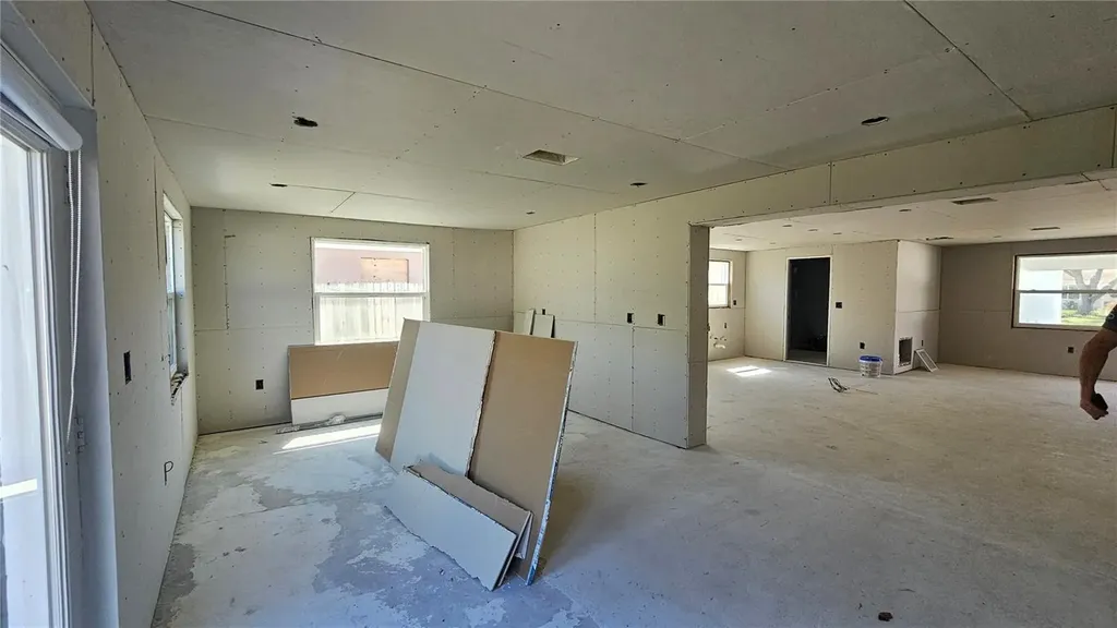 5519 Denver Street NE St Petersburg FL 33703
