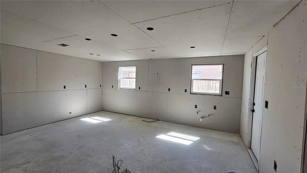 5519 Denver Street NE St Petersburg FL 33703