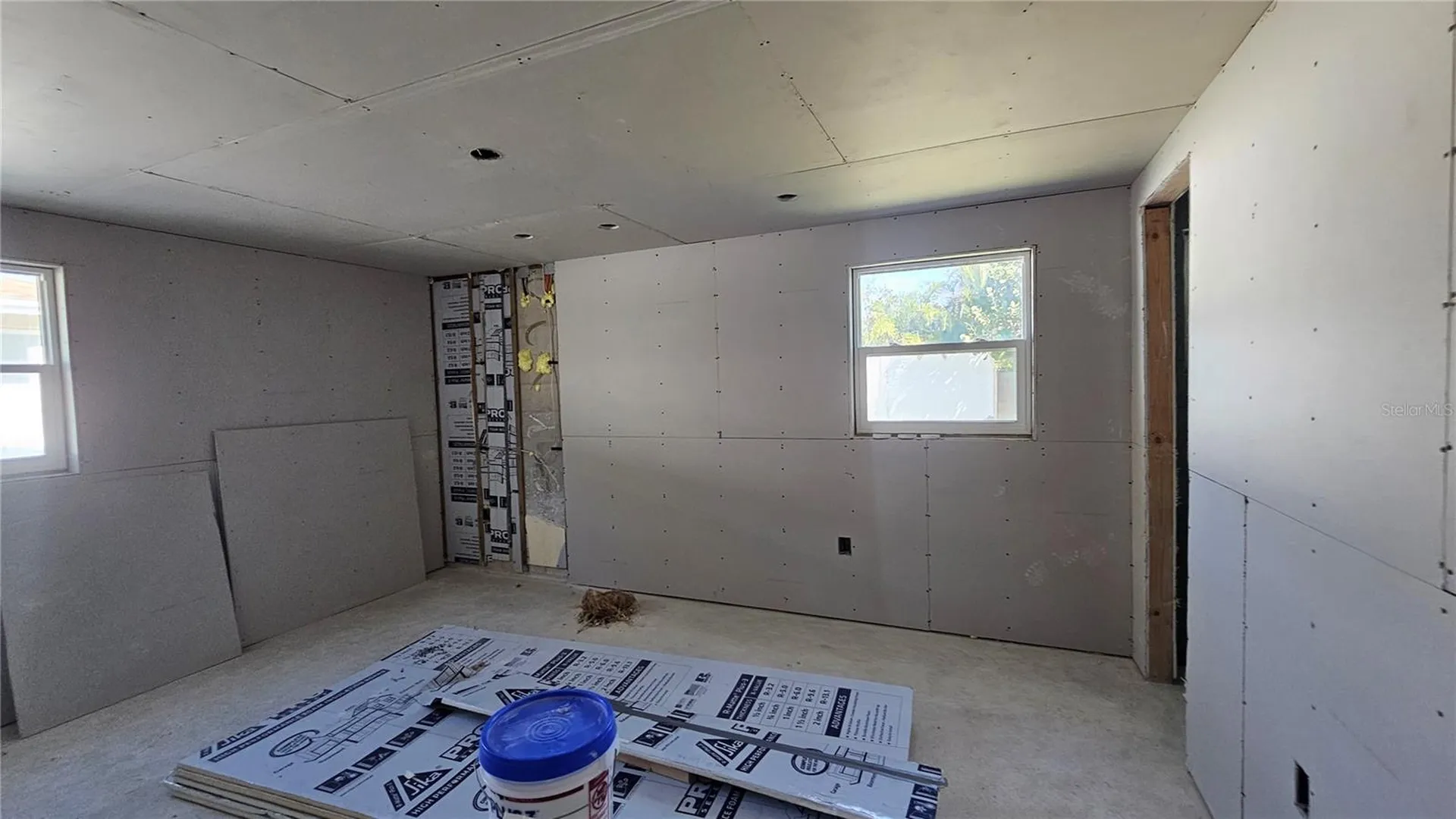 5519 Denver Street NE St Petersburg FL 33703