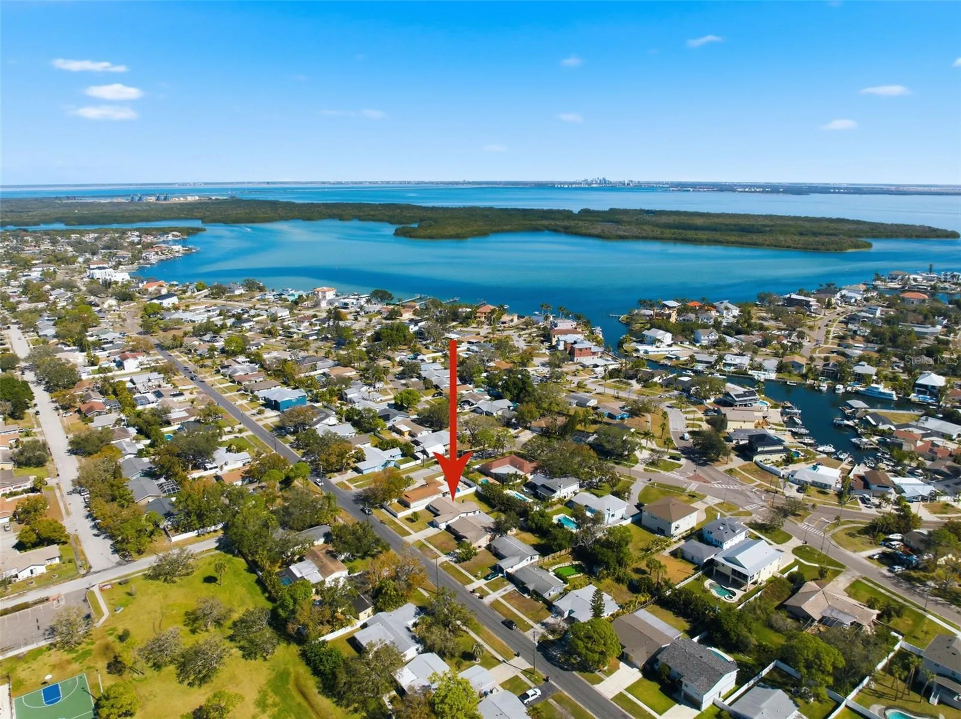 5519 Denver Street NE St Petersburg FL 33703