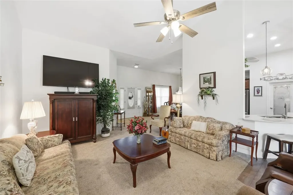 22317 NW 188th Street High Springs FL 32643