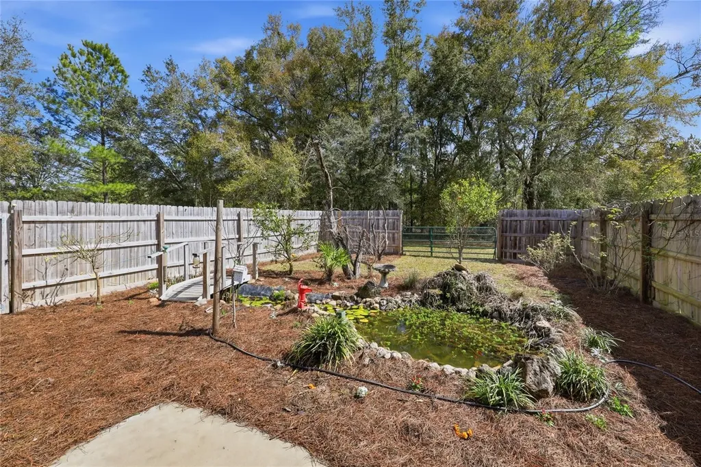 22317 NW 188th Street High Springs FL 32643