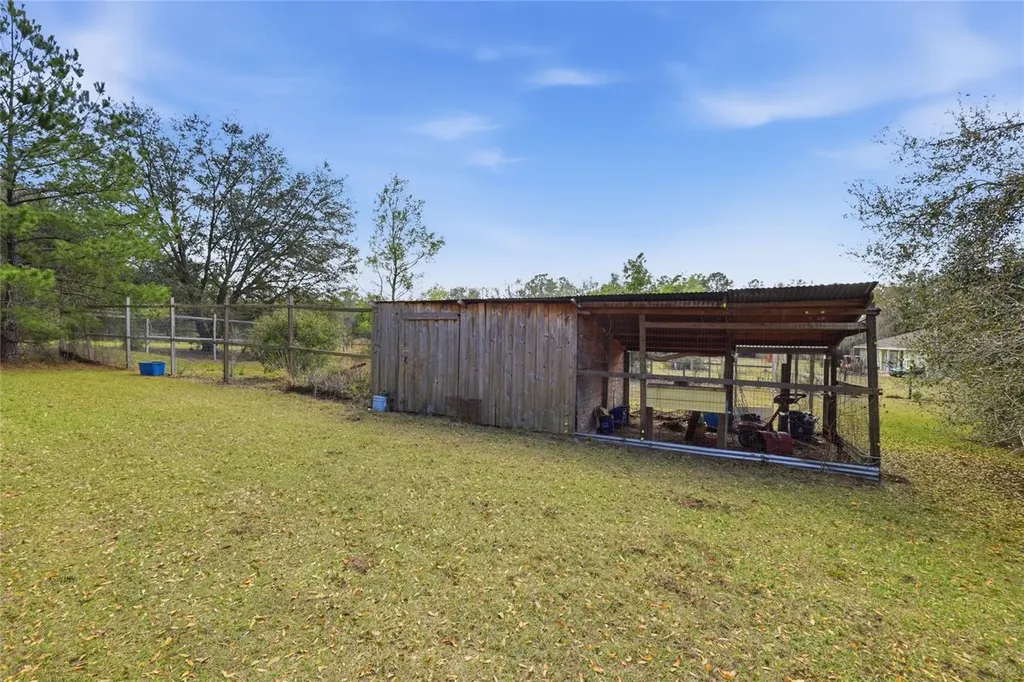 22317 NW 188th Street High Springs FL 32643