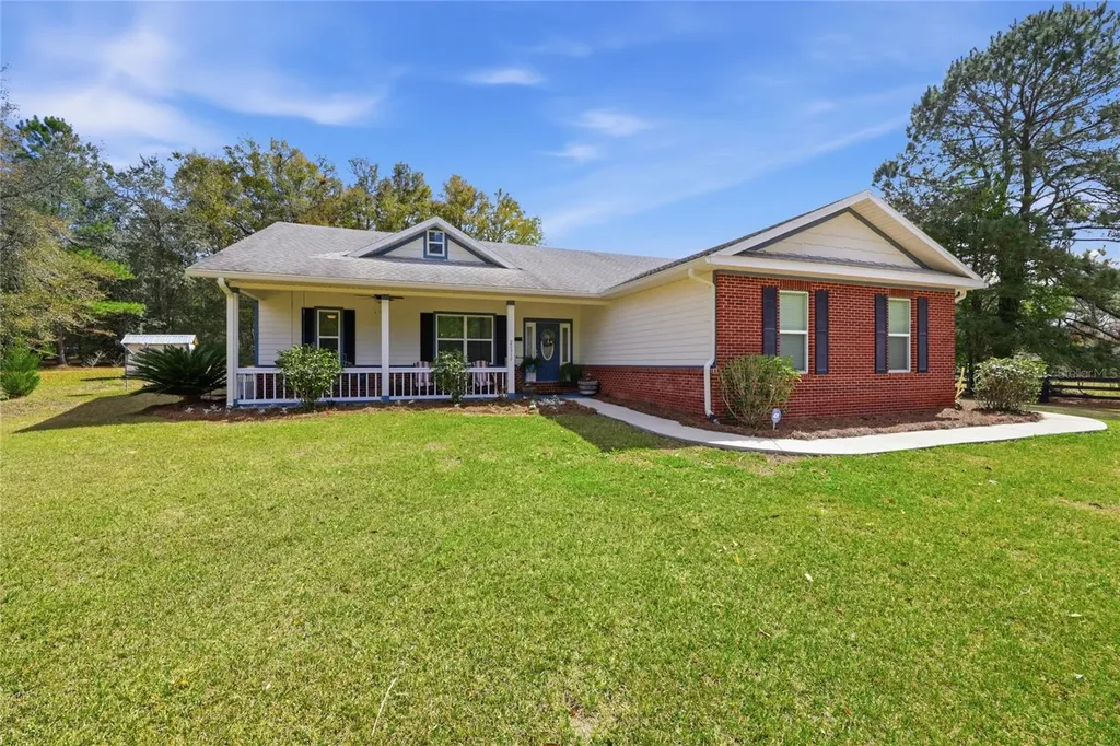 22317 NW 188th Street High Springs FL 32643