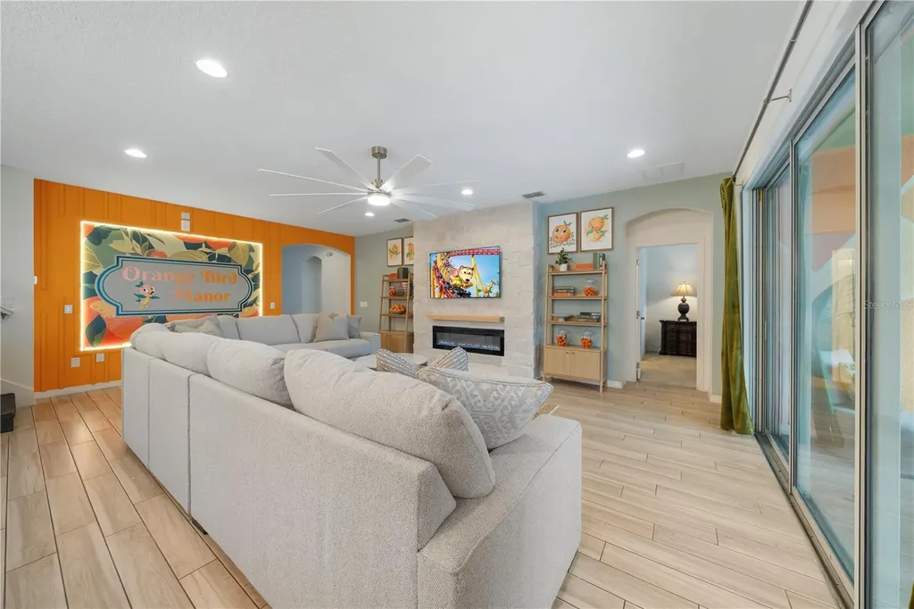 7009 Oakwood Street Davenport FL 33837
