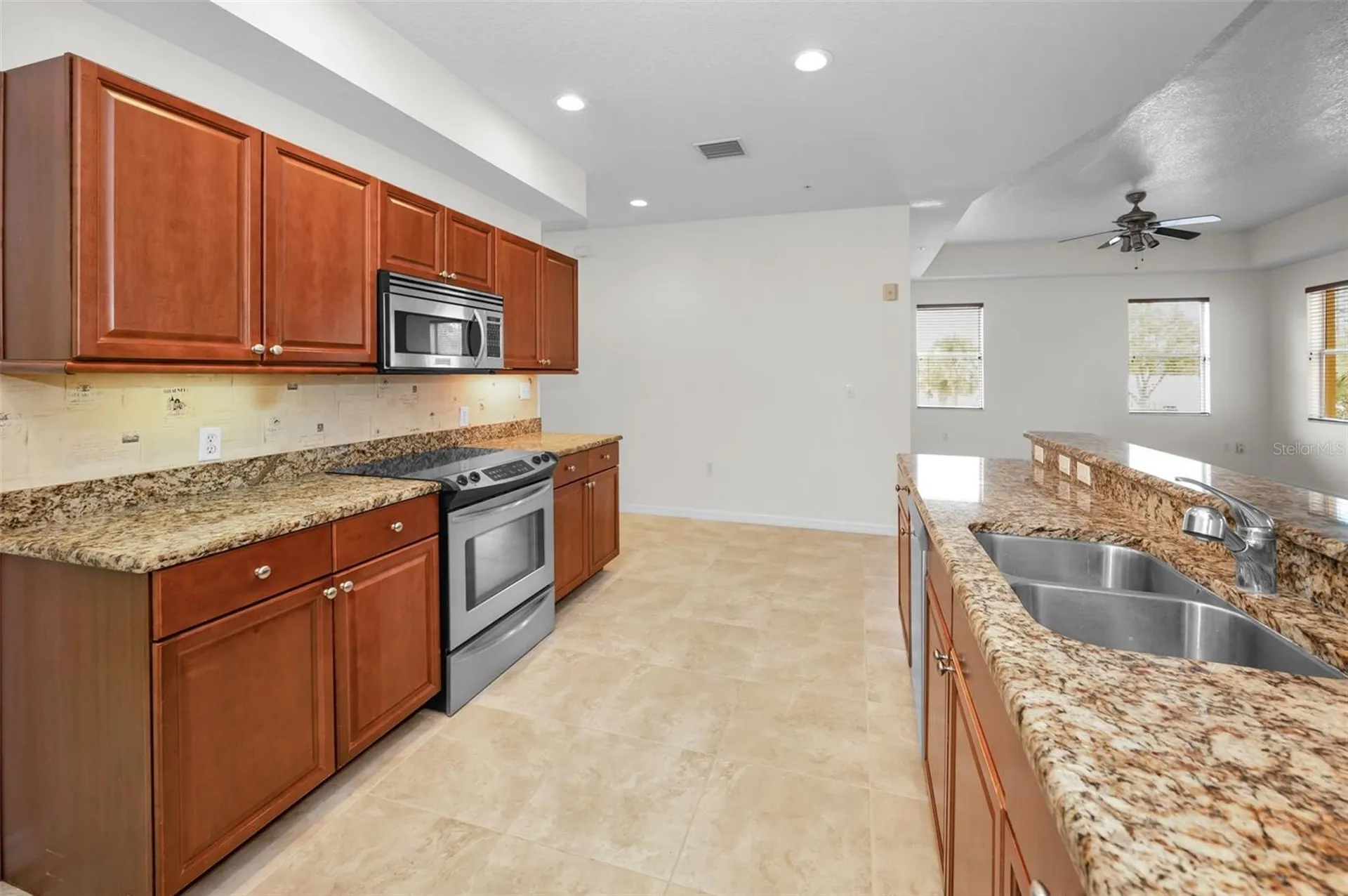 606 Wells Court Clearwater FL 33756