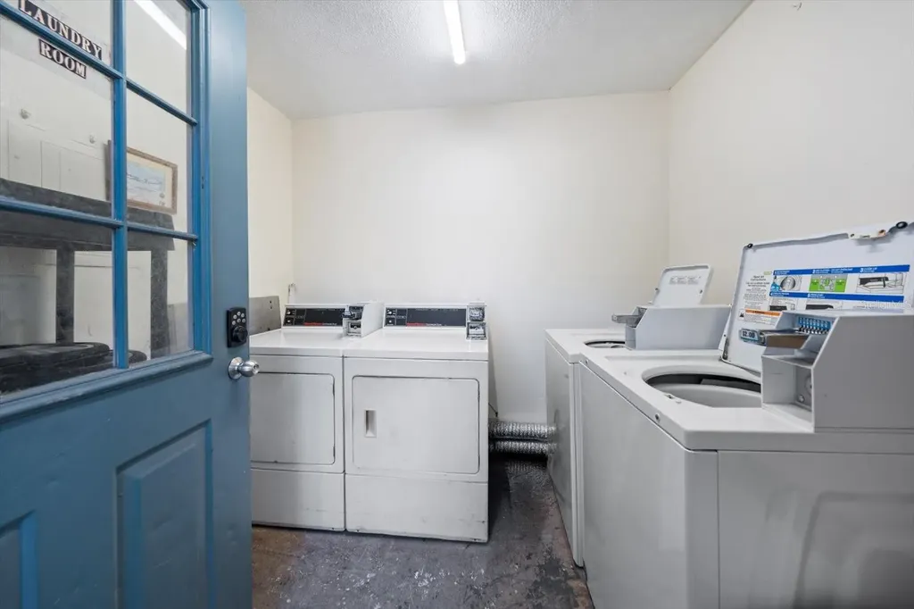 1113 Ohio Avenue Dunedin FL 34698