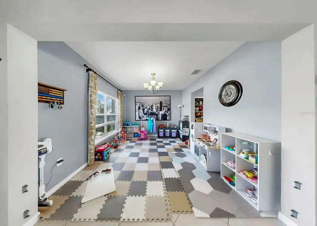 8105 Rothbury Hills Place Gibsonton FL 33534