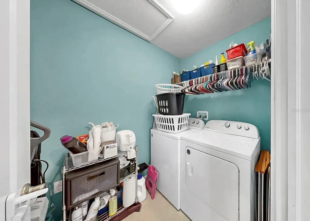 8105 Rothbury Hills Place Gibsonton FL 33534