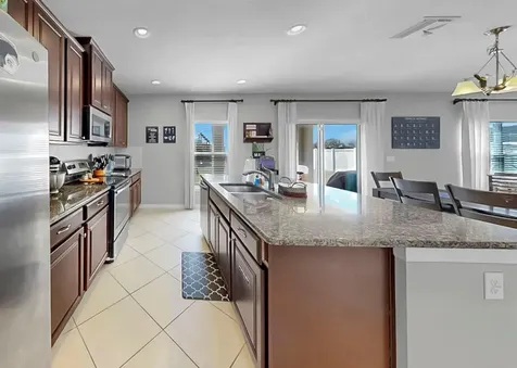 8105 Rothbury Hills Place Gibsonton FL 33534