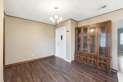 137 Highland Avenue Auburndale FL 33823