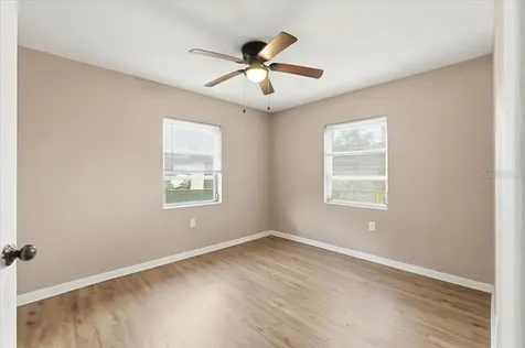 137 Highland Avenue Auburndale FL 33823