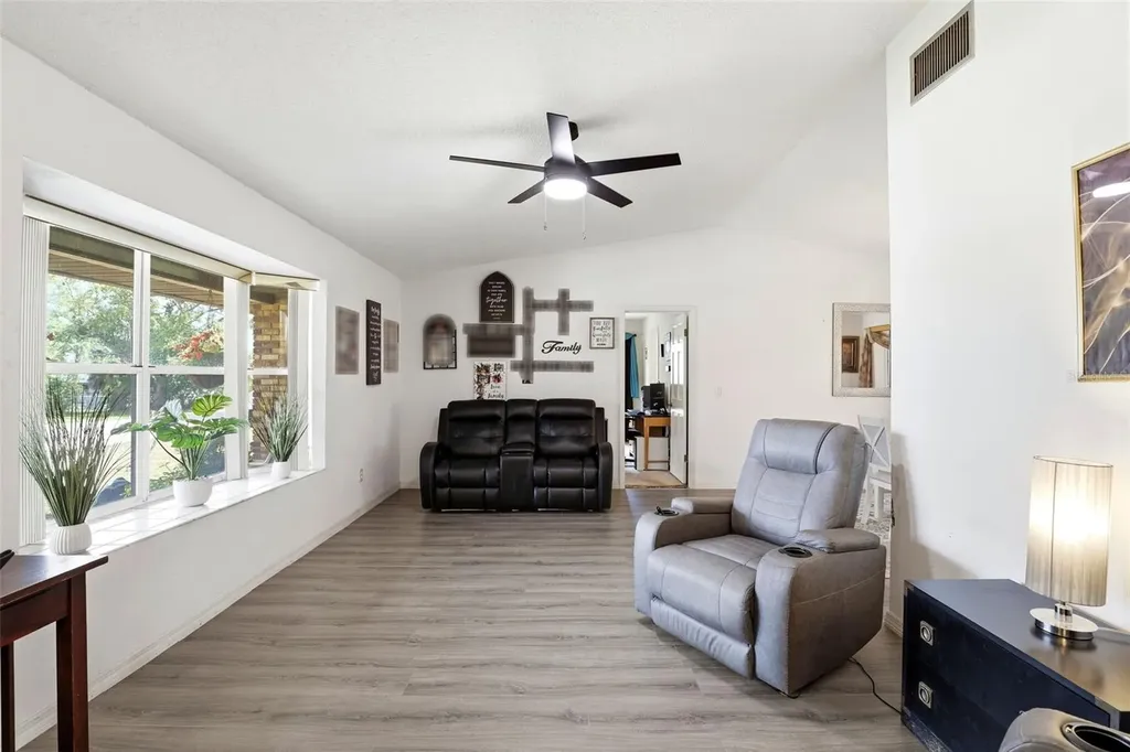 2034 Claremont Drive Deltona FL 32725
