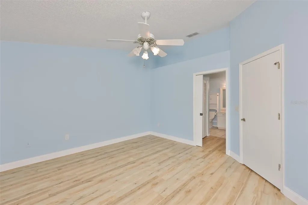 2411 Old Nantucket Court Sun City Center FL 33573