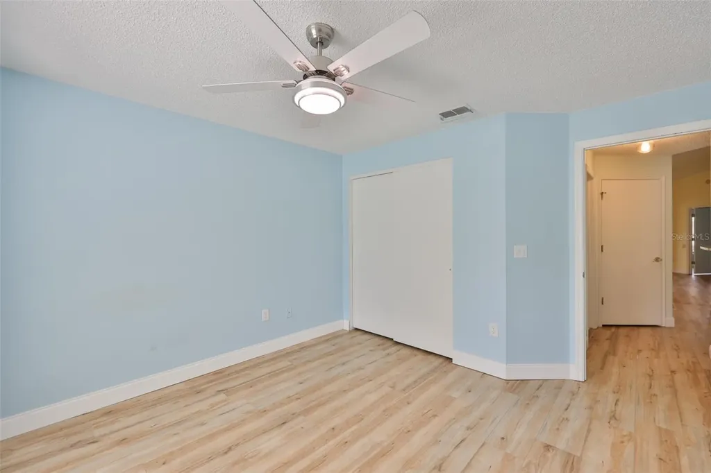 2411 Old Nantucket Court Sun City Center FL 33573