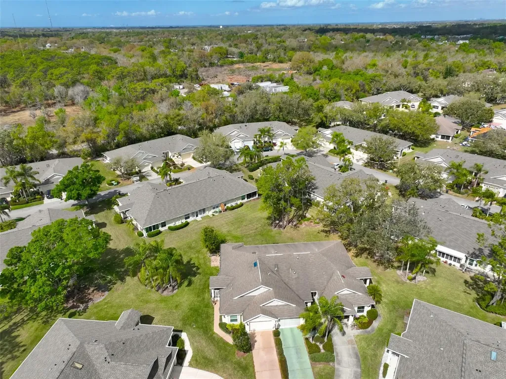 2411 Old Nantucket Court Sun City Center FL 33573