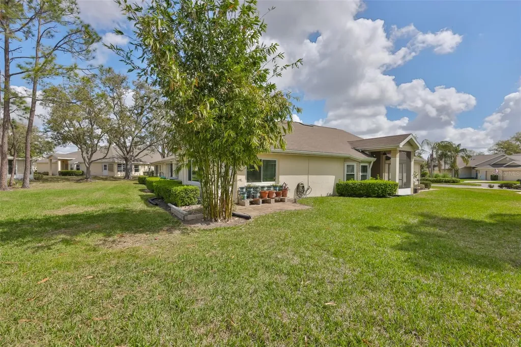 2411 Old Nantucket Court Sun City Center FL 33573