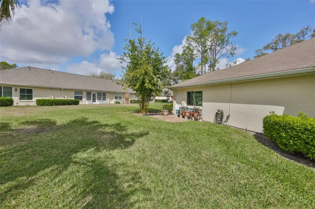 2411 Old Nantucket Court Sun City Center FL 33573
