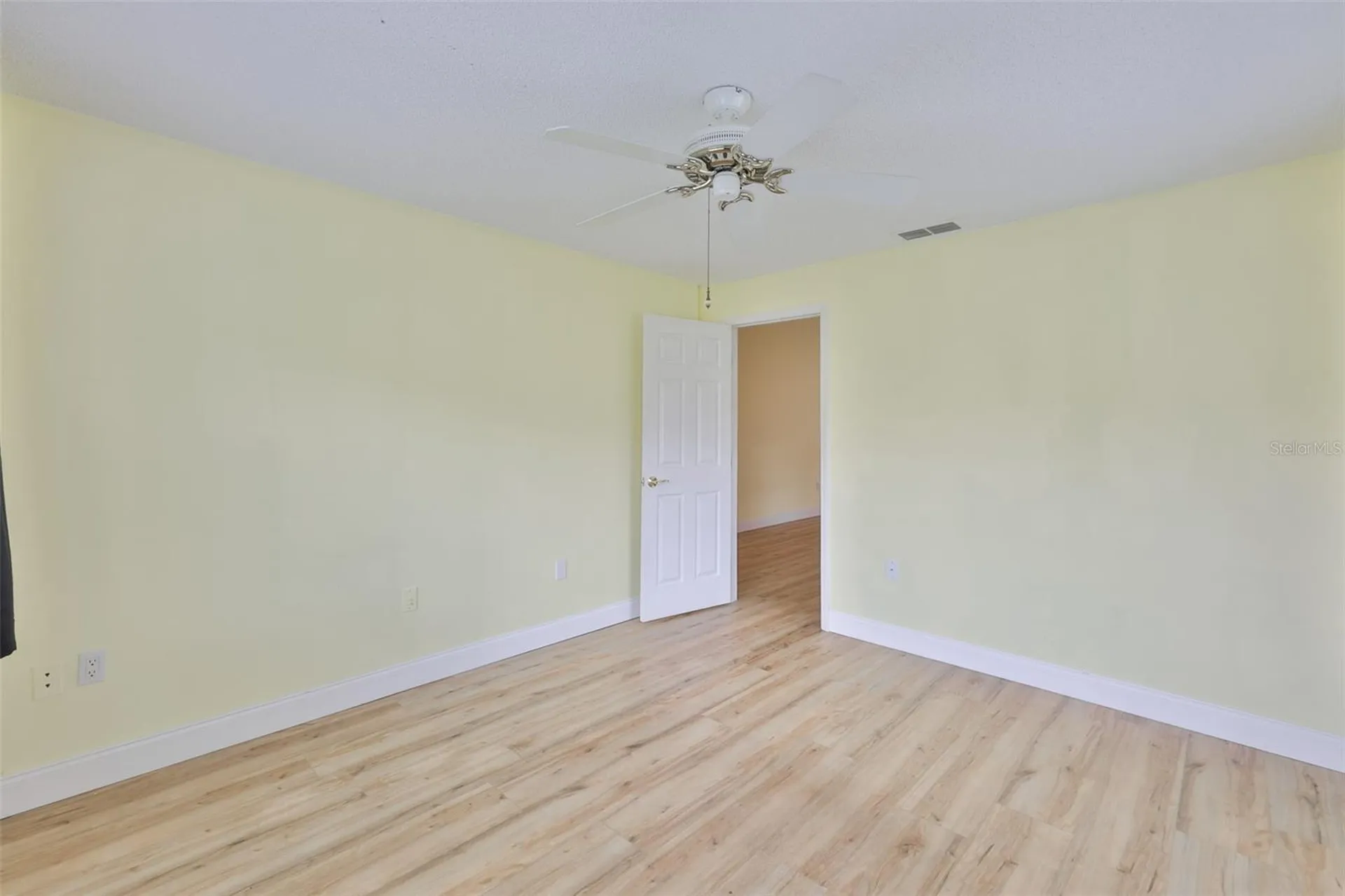 2411 Old Nantucket Court Sun City Center FL 33573