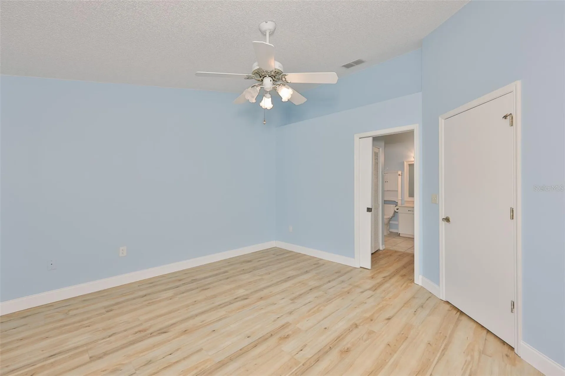 2411 Old Nantucket Court Sun City Center FL 33573