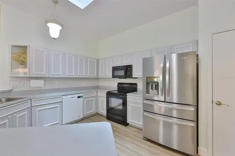 2411 Old Nantucket Court Sun City Center FL 33573