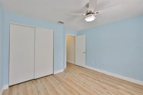 2411 Old Nantucket Court Sun City Center FL 33573