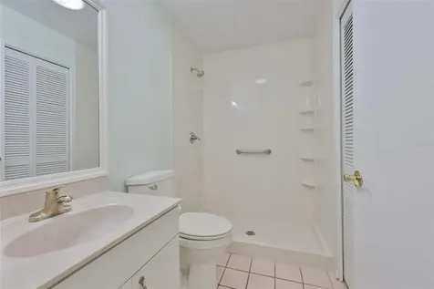 2411 Old Nantucket Court Sun City Center FL 33573