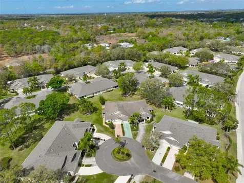 2411 Old Nantucket Court Sun City Center FL 33573