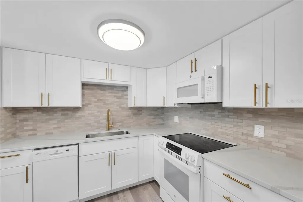 2043 Denmark Street Clearwater FL 33763