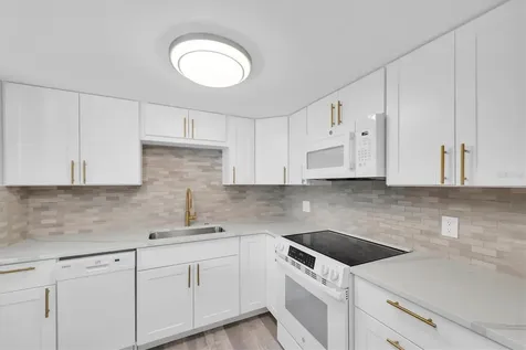 2043 Denmark Street Clearwater FL 33763