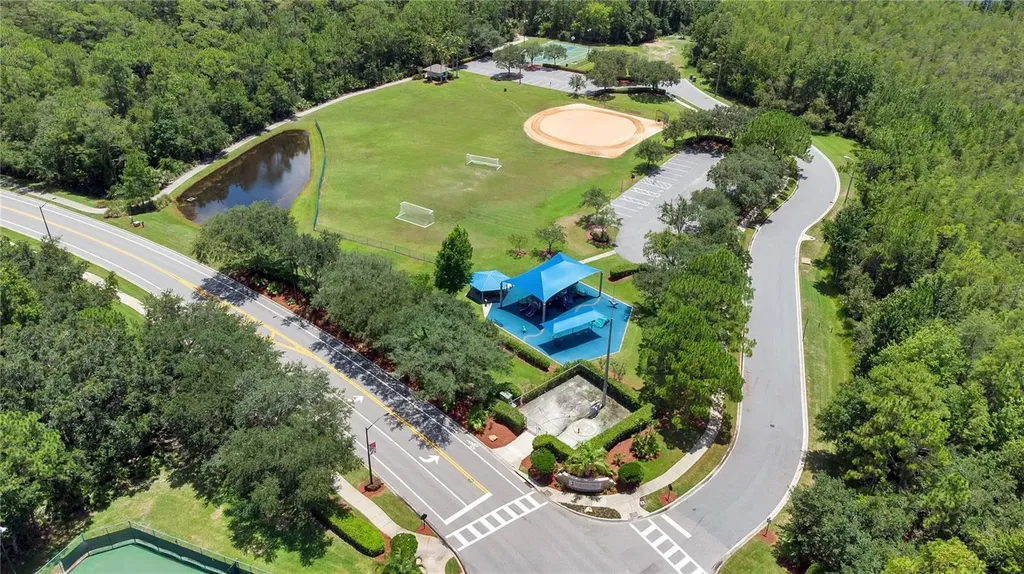 2615 Lakemoor Drive Orlando FL 32828