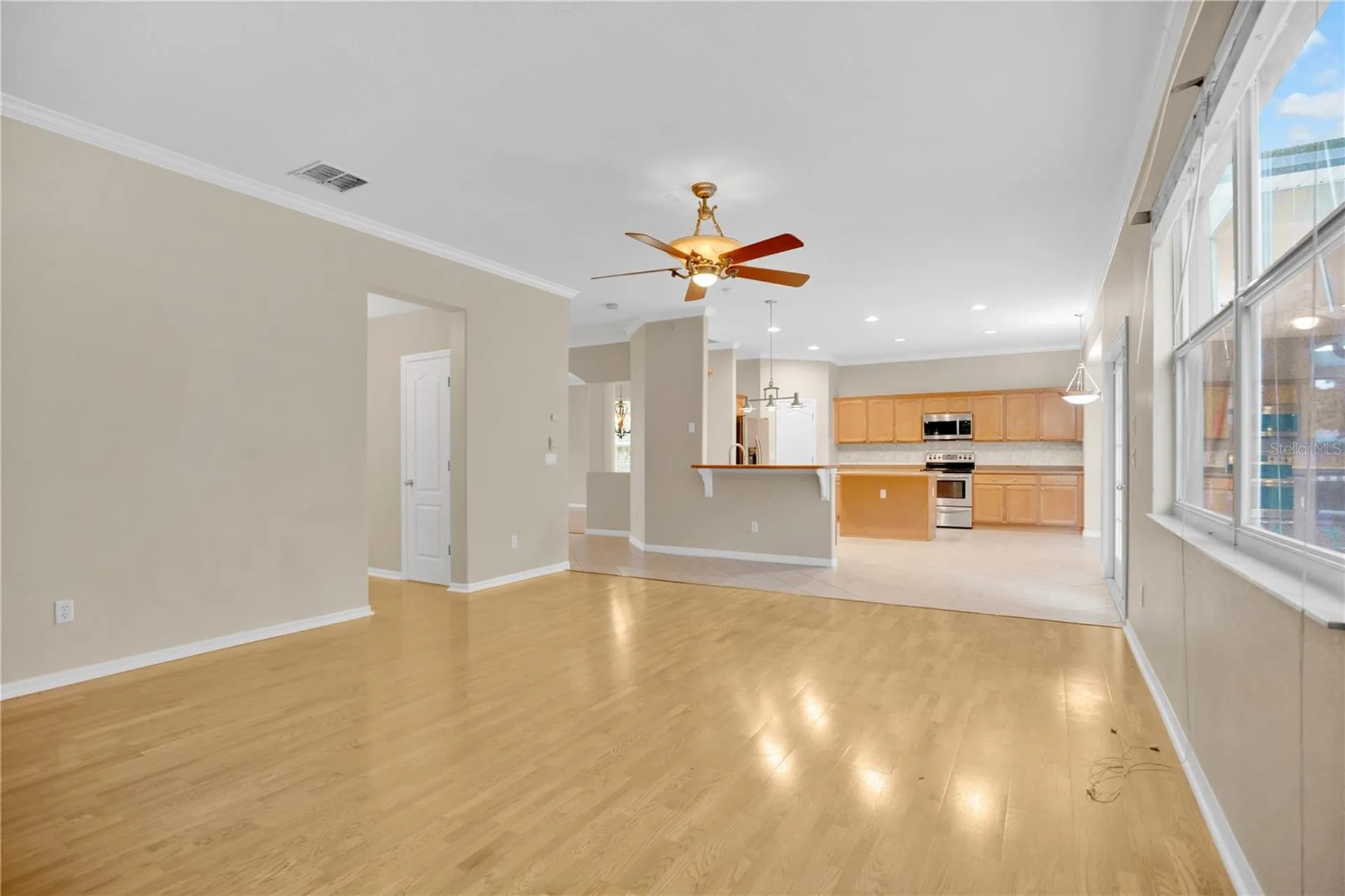 2615 Lakemoor Drive Orlando FL 32828