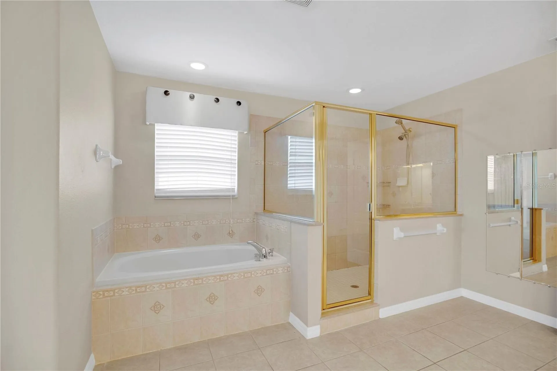 2615 Lakemoor Drive Orlando FL 32828