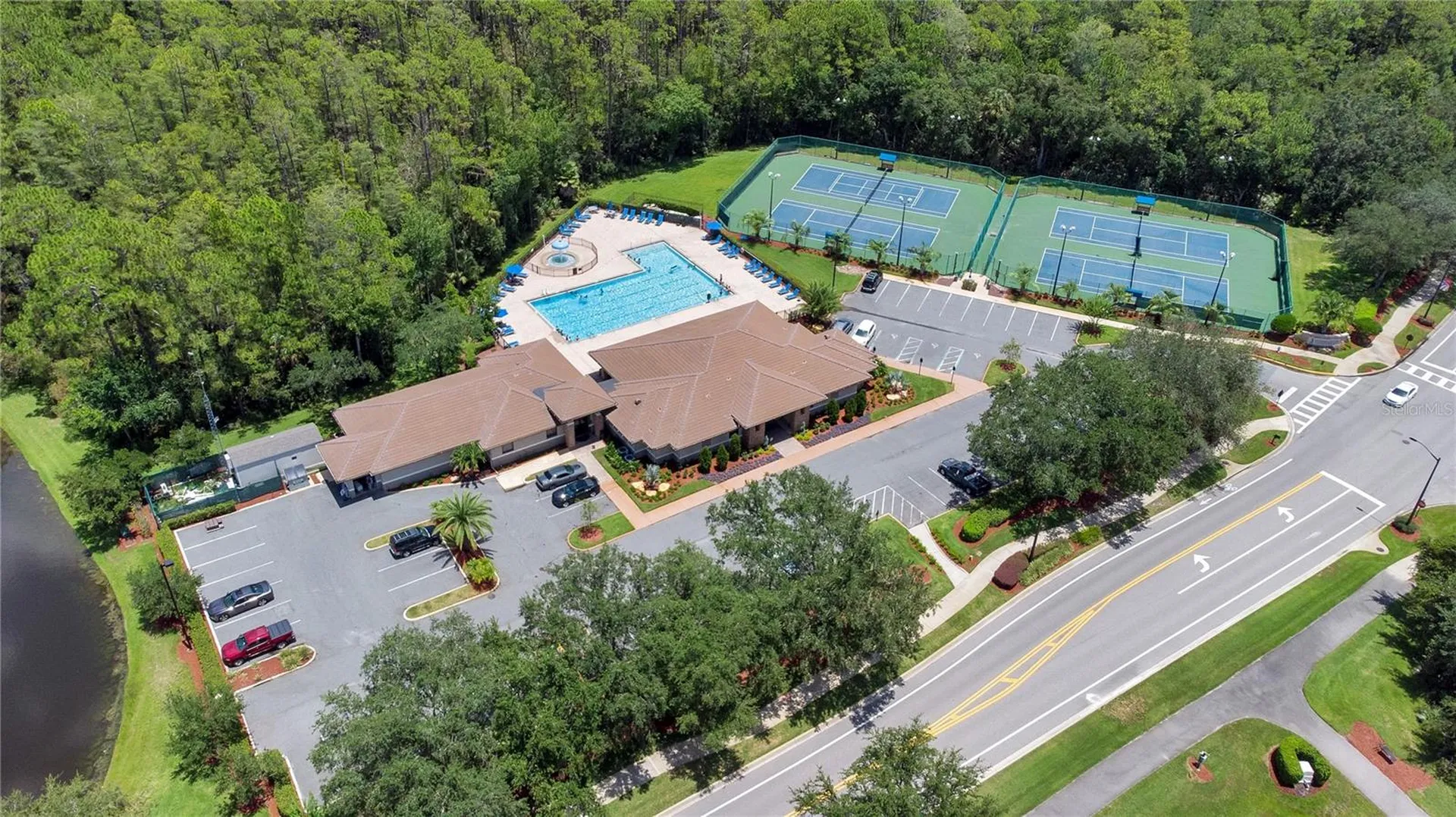 2615 Lakemoor Drive Orlando FL 32828