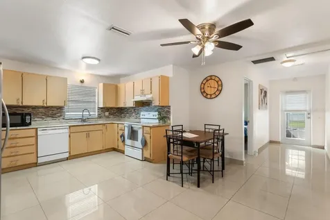 7776 58th Street N Pinellas Park FL 33781