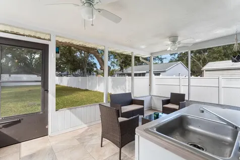 7776 58th Street N Pinellas Park FL 33781