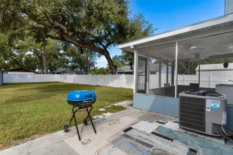 7776 58th Street N Pinellas Park FL 33781