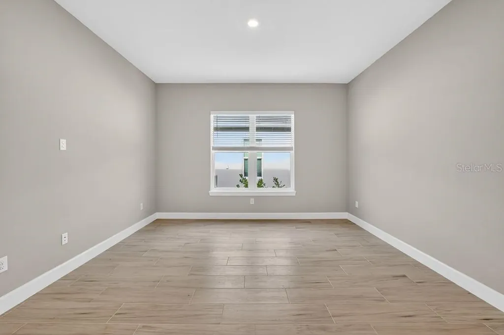 15246 Contenta Loop Bradenton FL 34211