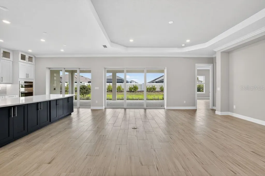 15246 Contenta Loop Bradenton FL 34211