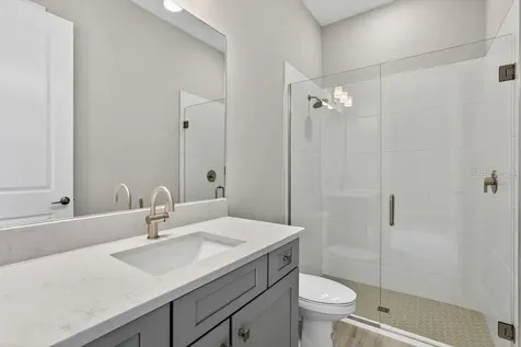 15246 Contenta Loop Bradenton FL 34211