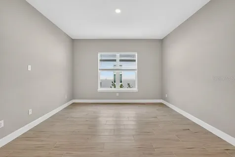 15246 Contenta Loop Bradenton FL 34211