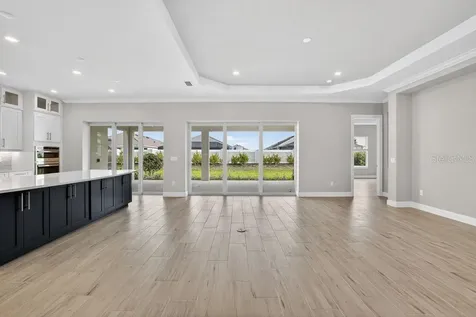 15246 Contenta Loop Bradenton FL 34211