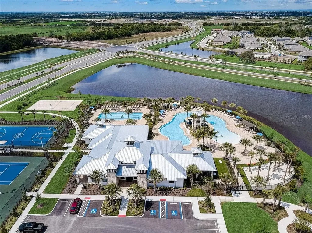 6262 Goldcoast Avenue Apollo Beach FL 33572