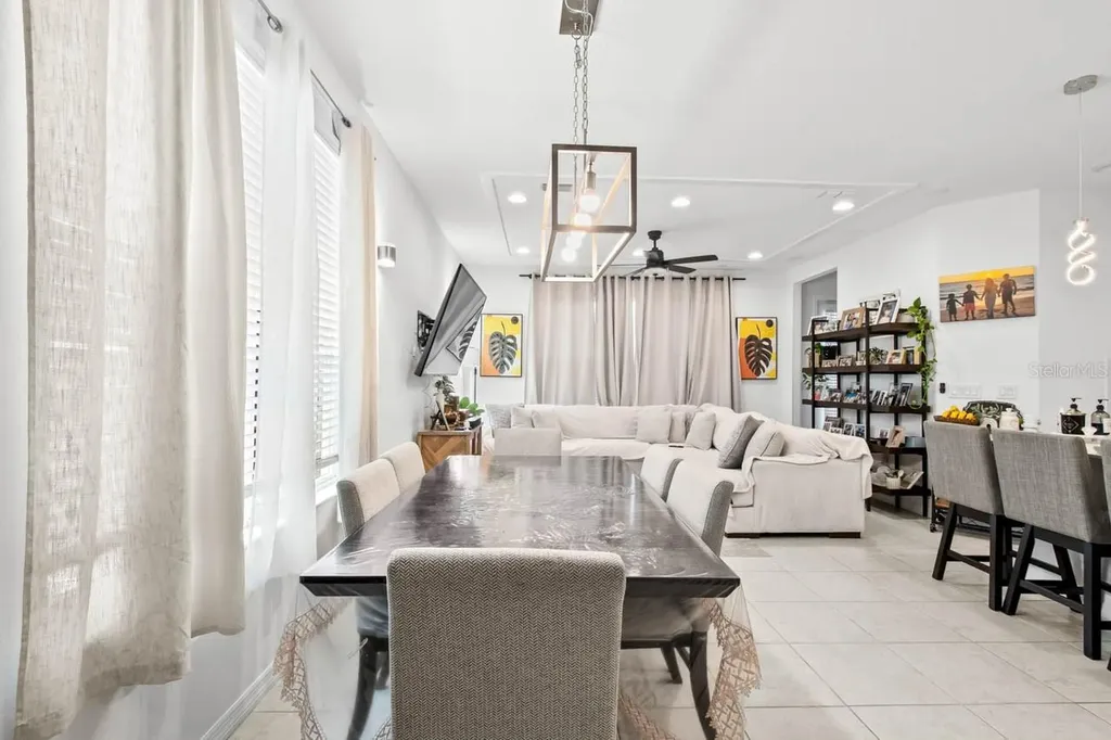 6262 Goldcoast Avenue Apollo Beach FL 33572