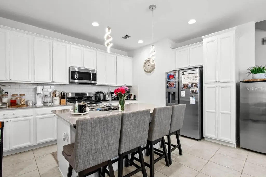 6262 Goldcoast Avenue Apollo Beach FL 33572