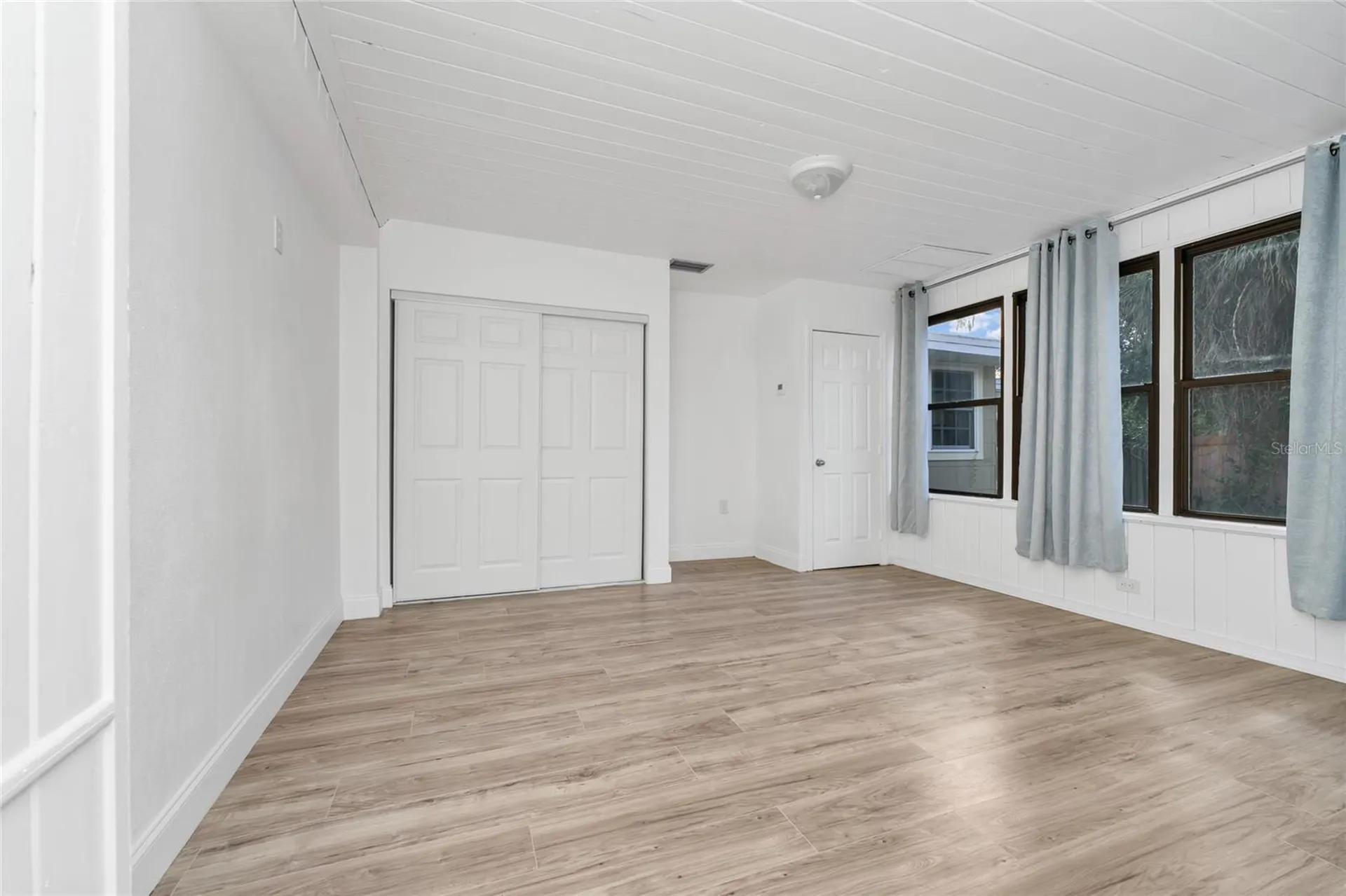 1244 Lake Avenue Clermont FL 34711
