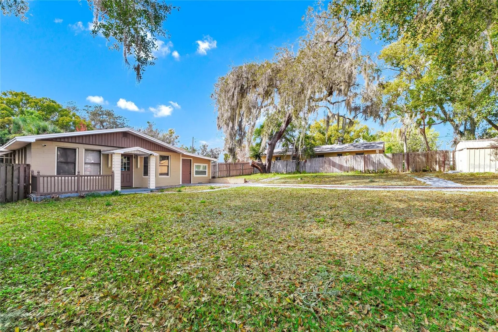 1244 Lake Avenue Clermont FL 34711
