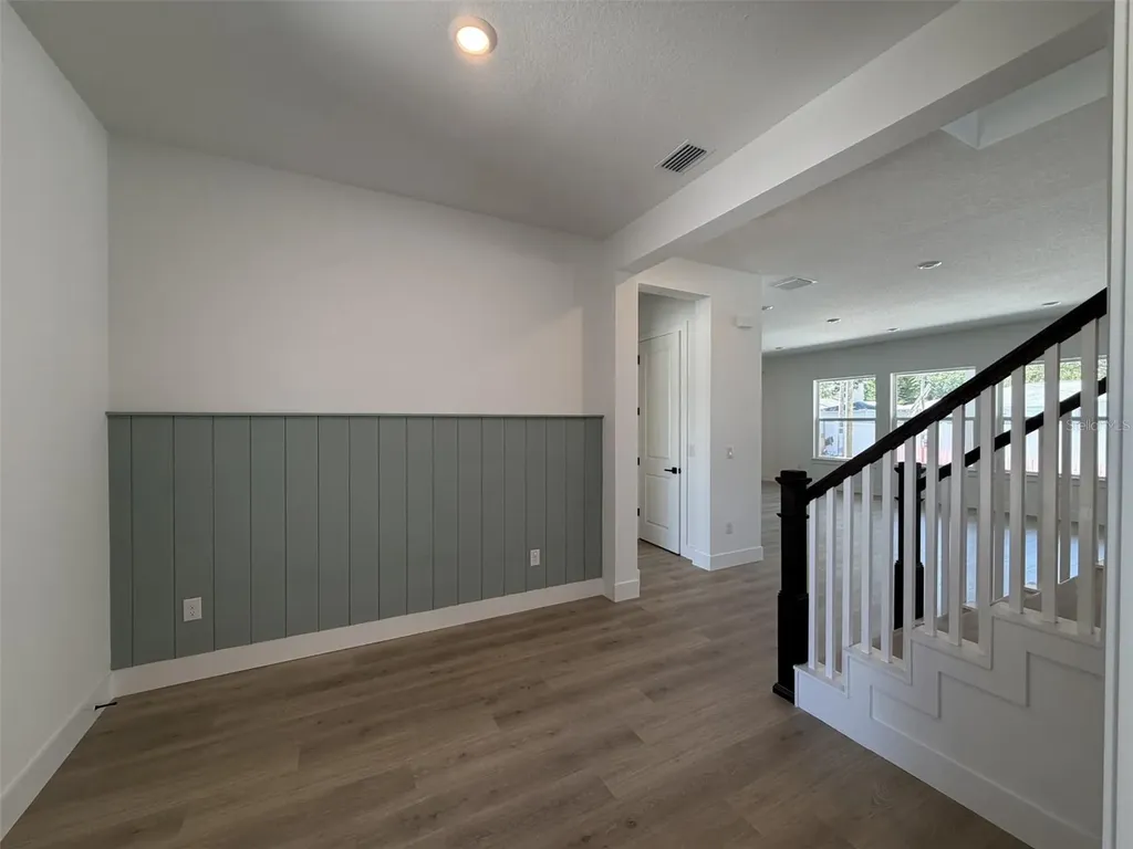 3601 E Tampa Circle Tampa FL 33629