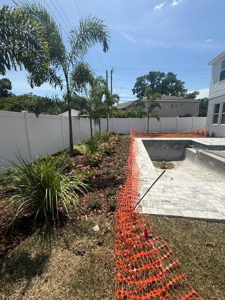 3601 E Tampa Circle Tampa FL 33629